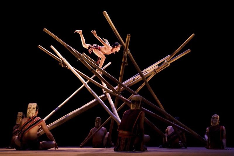 Discover Hoi An's Must-See Attraction: The Mesmerizing Bamboo Circus Show